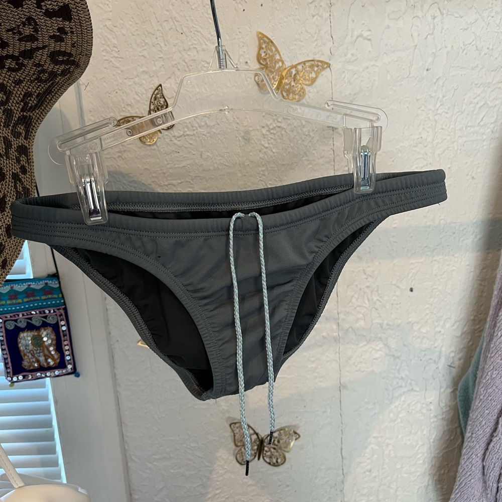 JOLYN brand swim bottom